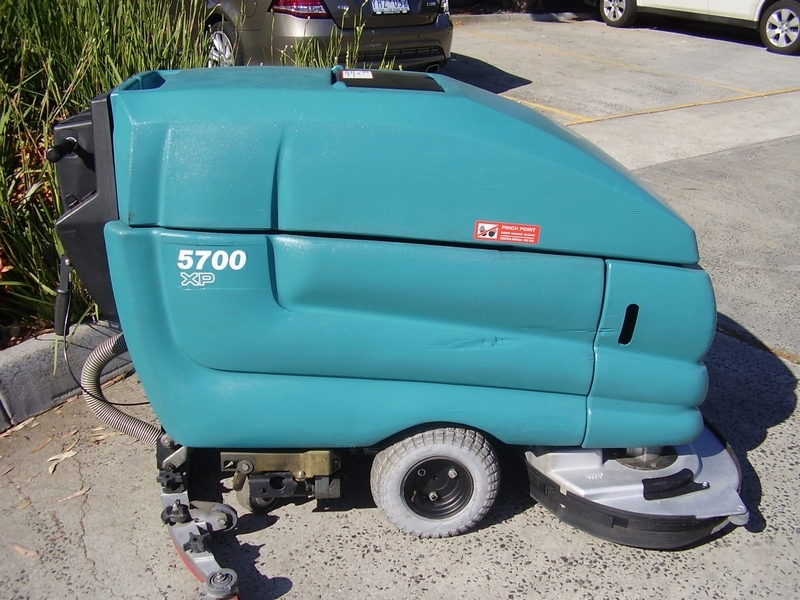 Used Tennant 5700xp Walk Behind Floor Scrubber Sweepers